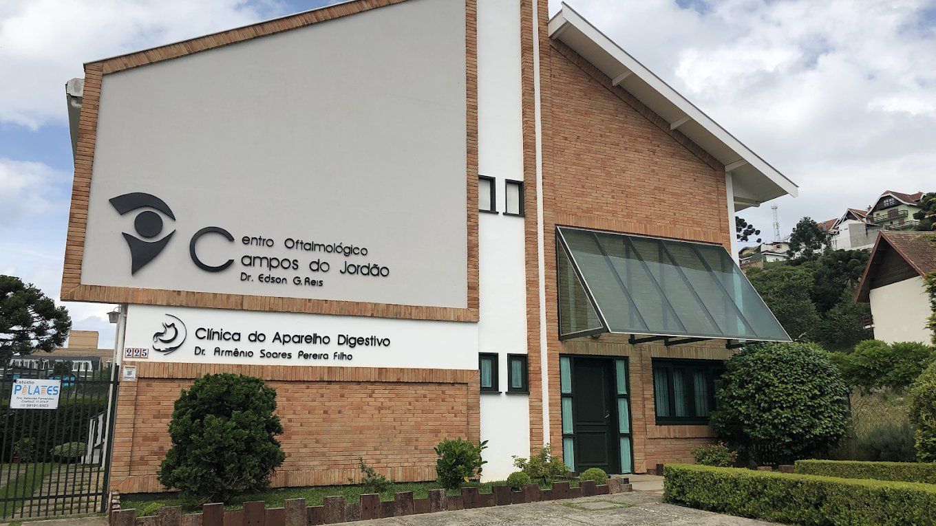 Fachada da clínica em Campos do Jordão, Rua Monsenhor José Vita, 225